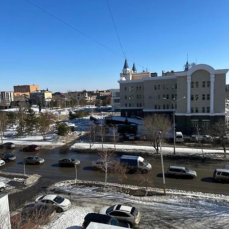 Новая Современная Квартира В Центре Города كوستاناي المظهر الخارجي الصورة